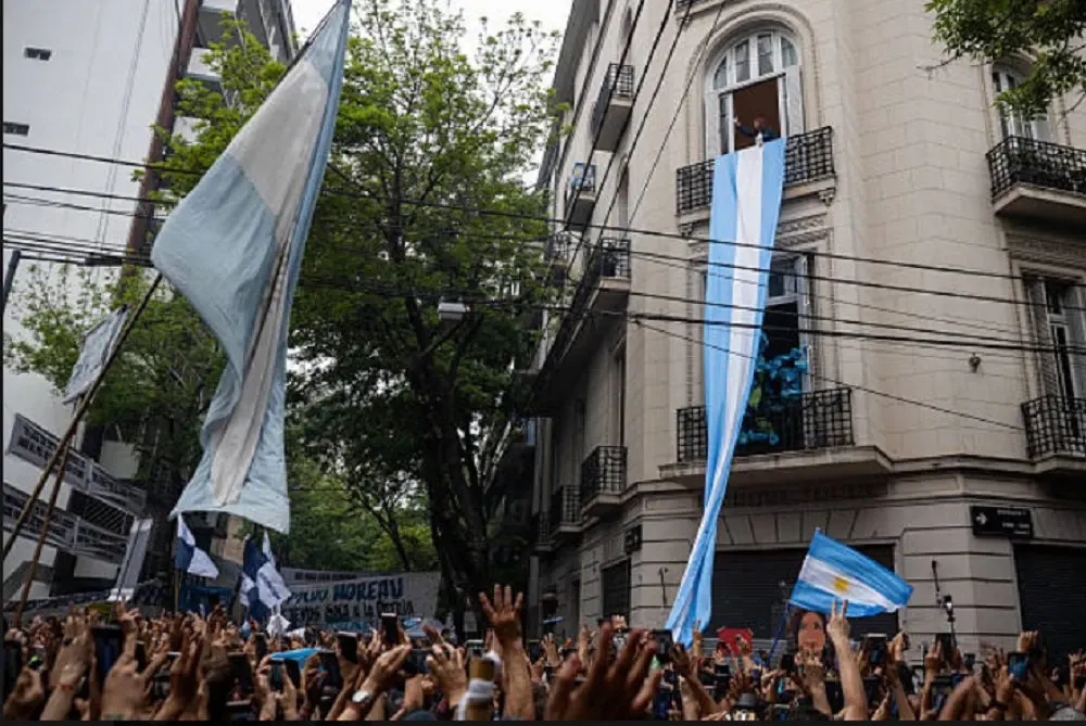 Departamento investigado donde Cristina Kirchner podría quedar en la calle si avanza el decomiso