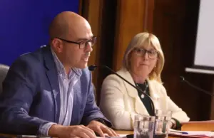 La interpelación comenzó con fuertes acusaciones que apuntaron a Danza y su gestión