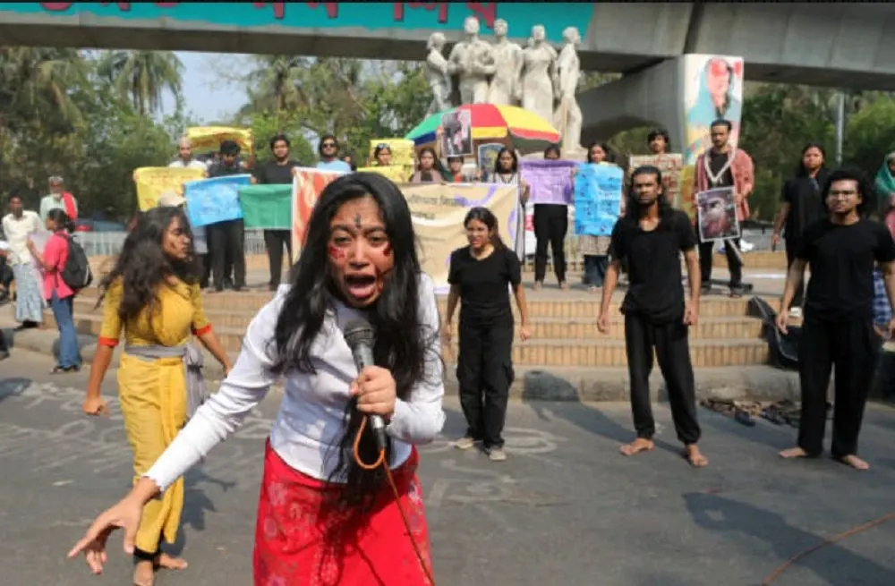 Simpatizantes del Awami League protestan tras condena de Sheikh Hasina en Dhaka
