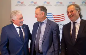 El país chico más grande del mundo fue destacado por el embajador norteamericano en Uruguay durante acto oficial