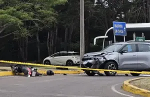 Siniestro fatal en Punta del Este dejó motociclista muerto y acompañante grave