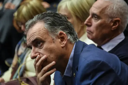La gestión de ORSI pierde aire: el análisis del ranking que sacude a la política regional El presidente uruguayo Yamandú Orsi durante un acto oficial