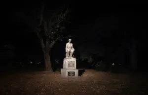 Montevideo a oscuras: impuestos altos, parques abandonados y una gestión que mira para otro lado