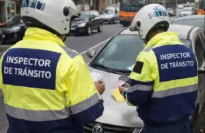 Multas de tránsito en Uruguay: admiten que son impagables