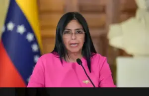 El Tribunal Supremo de Justicia ordenó que asuma el mando Delcy Rodríguez