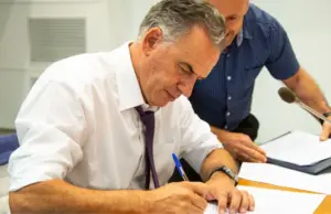Orsi afirmó que hubo incumplimiento grave en el contrato con Cardama