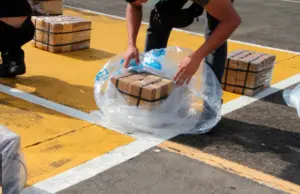 Tráfico de drogas en Panamá: Condenan a 13 años a dos colombianos