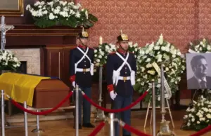 El último adiós a un peso pesado: Colombia rinde honores a Germán Vargas Lleras en el Palacio de San Carlos