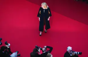Catherine Deneuve reflexiona sobre la vida, el amor y la fortaleza en su paso por Cannes