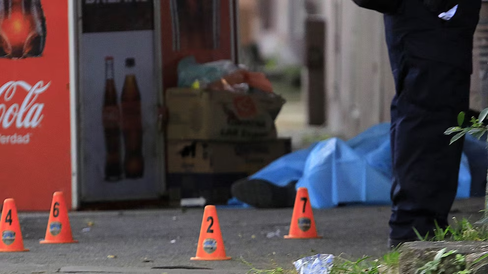 Ciudadanos hondureños protestando por la falta de seguridad en el país.