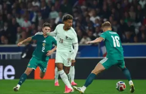 Francia ajusta sus piezas: último ensayo antes de la Copa del Mundo Jugadores de la selección de Francia en entrenamiento previo al Mundial 2026