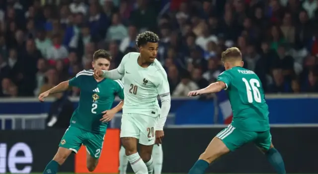 Francia ajusta sus piezas: último ensayo antes de la Copa del Mundo Jugadores de la selección de Francia en entrenamiento previo al Mundial 2026