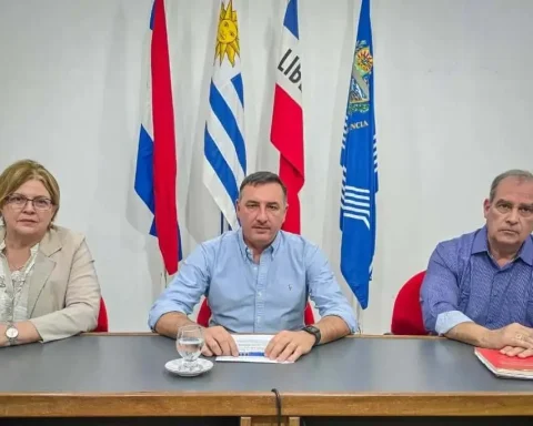 Designación de Juan Manuel Texeira en la Intendencia de Salto, debate con la JUTEP por organigrama y legalidad.