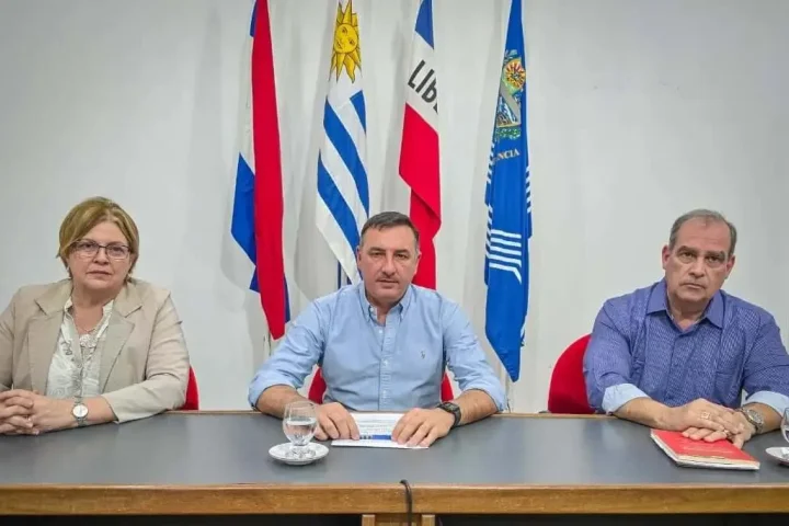 Designación de Juan Manuel Texeira en la Intendencia de Salto, debate con la JUTEP por organigrama y legalidad.