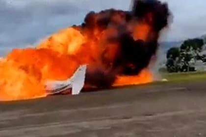 "Avioneta interceptada por la Fanb en Apure, Venezuela, tras ingresar sin autorización; dos colombianos murieron en el siniestro"