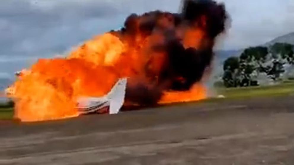 Dos colombianos murieron tras la caída de una avioneta interceptada por militares venezolanos