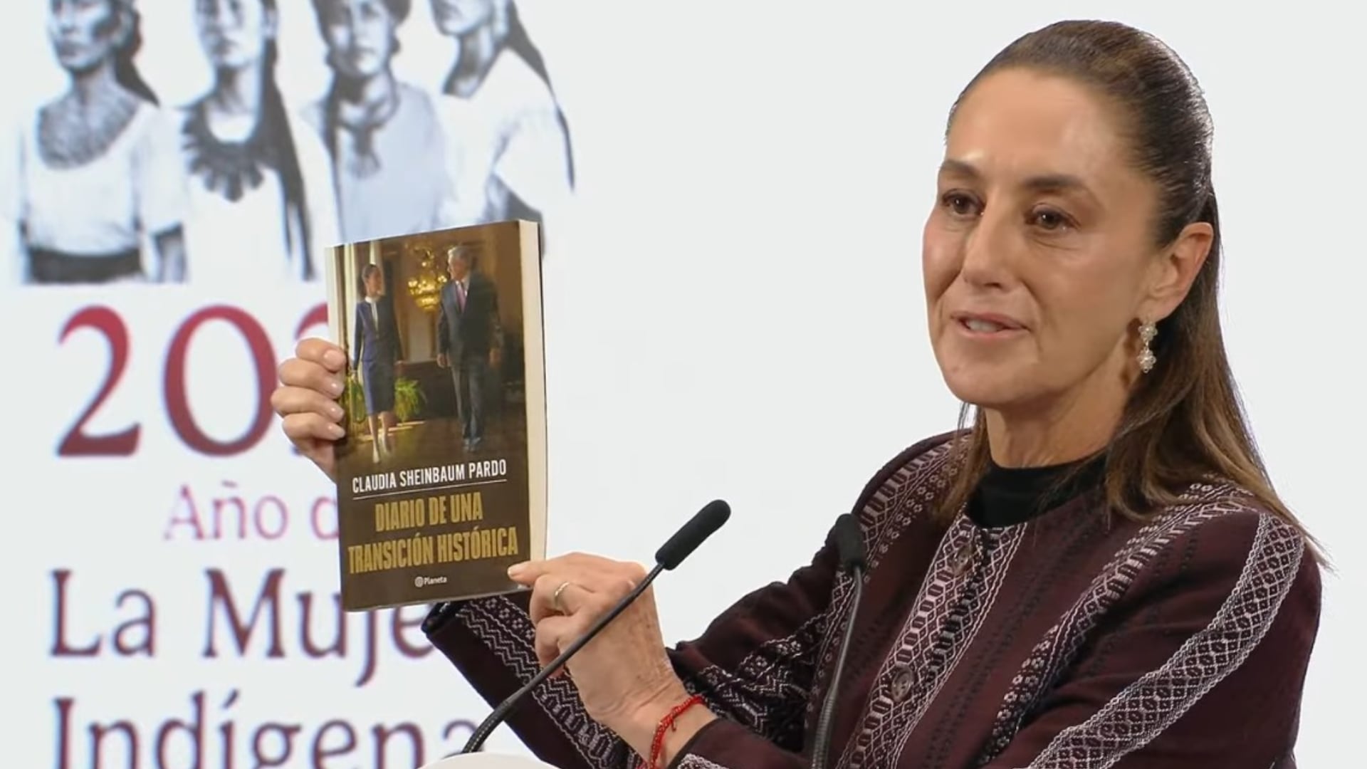 ¡Ya está aquí! Sheinbaum lanza su libro ‘Diario de una transición histórica’, disponible desde este fin de semana 1 FFOUU7P6KRDUHMGVGNOSF5IVHU