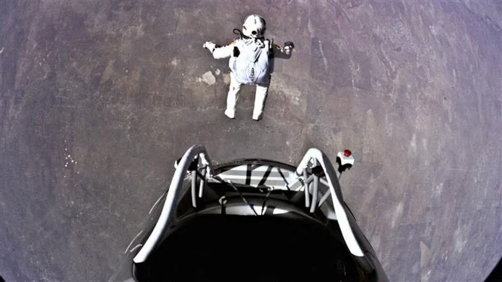 Felix Baumgartner salto estratósfera récord velocidad caída libre.