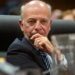 García: “Orsi perdió la compostura al hablar de estafa y fraude” 4 Javier García critica al presidente Orsi por su manejo del caso Cardama en Uruguay.