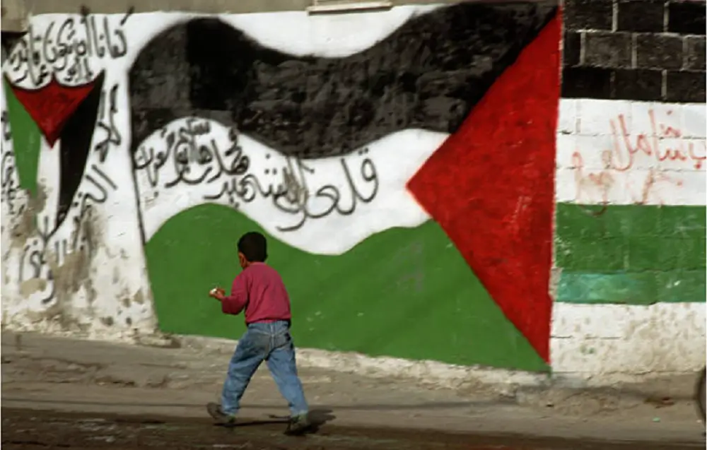 Cerco a Gaza con ultimátum oficial y desplazamientos hacia el sur
