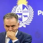 Gráfico de la encuesta Opción mostrando la alta desaprobación del gobierno de Orsi.