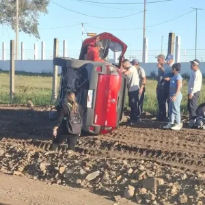 Accidente cerca del Autódromo de Salto: heridos y tránsito desviado