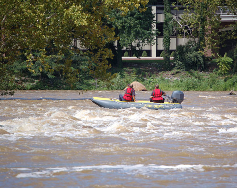 Cadáver en Colonia hallado por Prefectura y analizado por Fiscalía