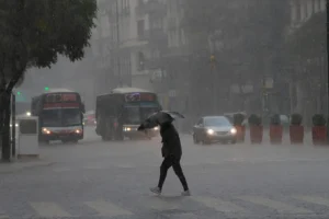 Pronóstico anuncia lluvias para el domingo durante clásico en Gran Parque Central