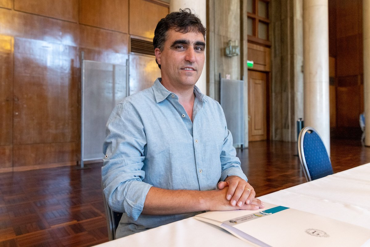 El caso del fideicomiso reabrió el debate interno sobre responsabilidades políticas y sanciones en el Frente Amplio de Salto. La votación del fideicomiso en Salto dejó sanciones locales y preguntas abiertas sobre la conducción política.