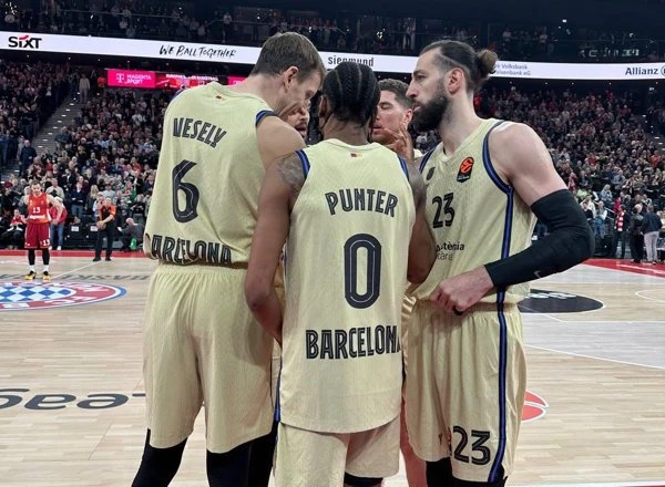 Bayern de Múnich vs Barça: el equipo catalán se impuso 74-75 en Alemania tras un cierre dramático en la Euroliga. Bayern de Múnich vs Barça: triunfo agónico del equipo catalán por 74-75 en la Euroliga.
