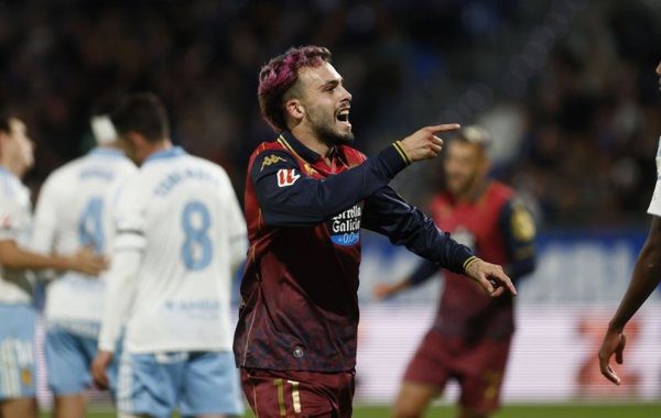 El Dépor se recupera en Zaragoza y se acerca a los puestos de arriba tras los empates de Cádiz y Las Palmas