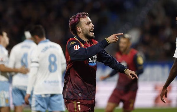 El Dépor se recupera en Zaragoza y se acerca a los puestos de arriba tras los empates de Cádiz y Las Palmas