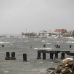 Huracán Melissa: Jamaica enfrenta una tormenta digital de videos creados con IA