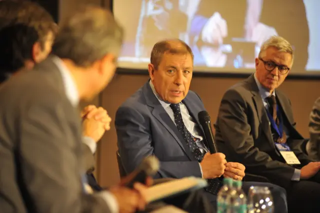 gabriel-oddone-ministro-economia-adm-uruguay.jpg