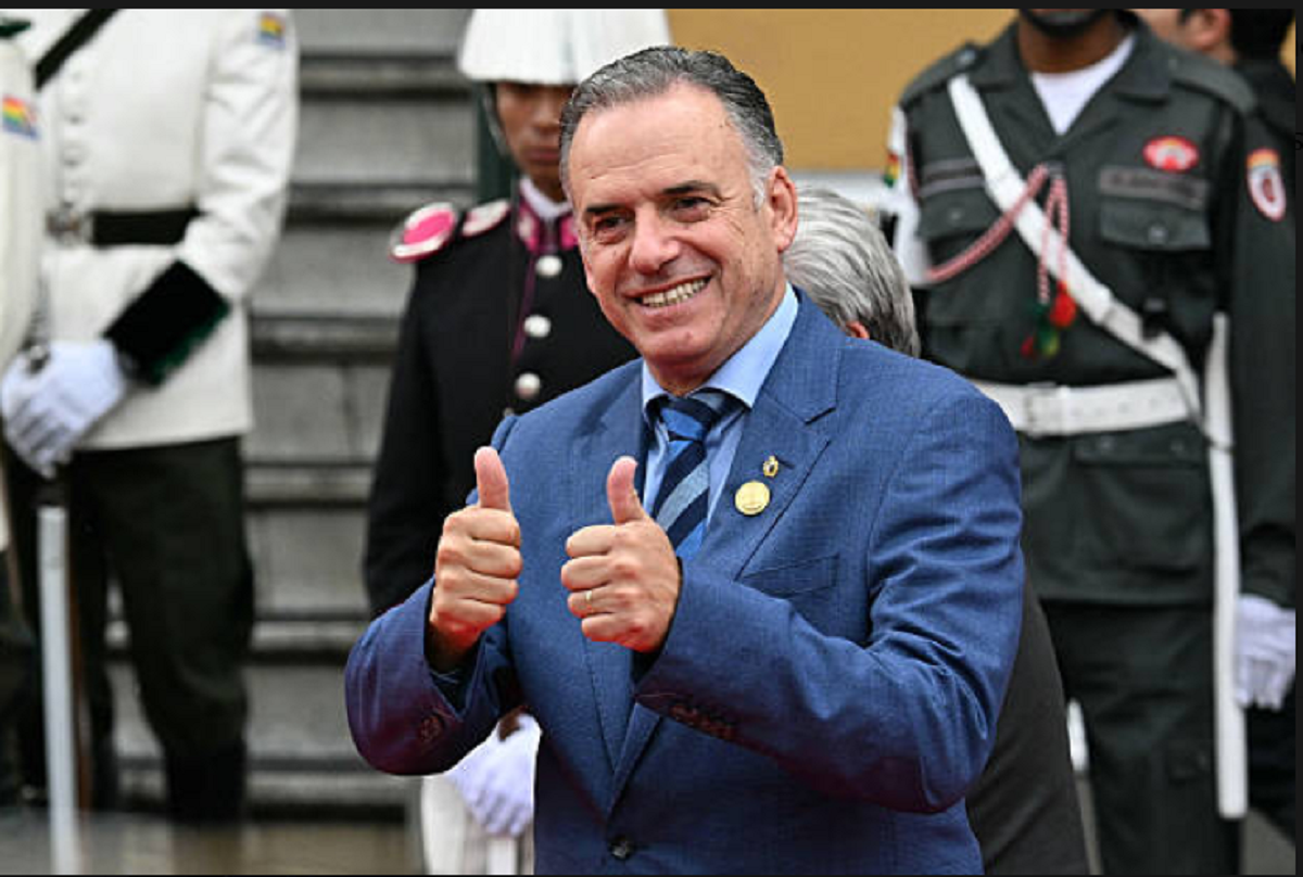 Se desploma el gobierno según encuesta que revela fuerte desaprobación ciudadana