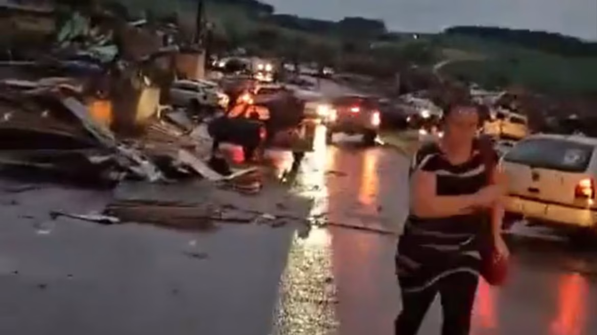 Catástrofe en Brasil tras un tornado en Paraná que dejó cinco muertos y decenas de heridos