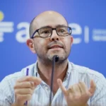 Álvaro Danza, presidente de ASSE, cuestionado por presunta incompatibilidad constitucional.