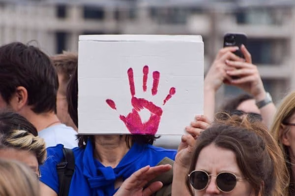 fotonoticia_20251101083413_600.jpg Serbia: Protestas en las calles por el primer aniversario de la tragedia de Novi Sad