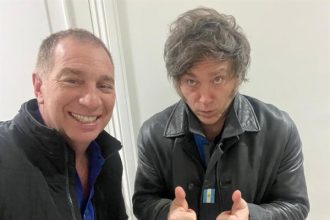 Milei elige a Diego Santilli como ministro de Interior, fortaleciendo La Libertad Avanza.