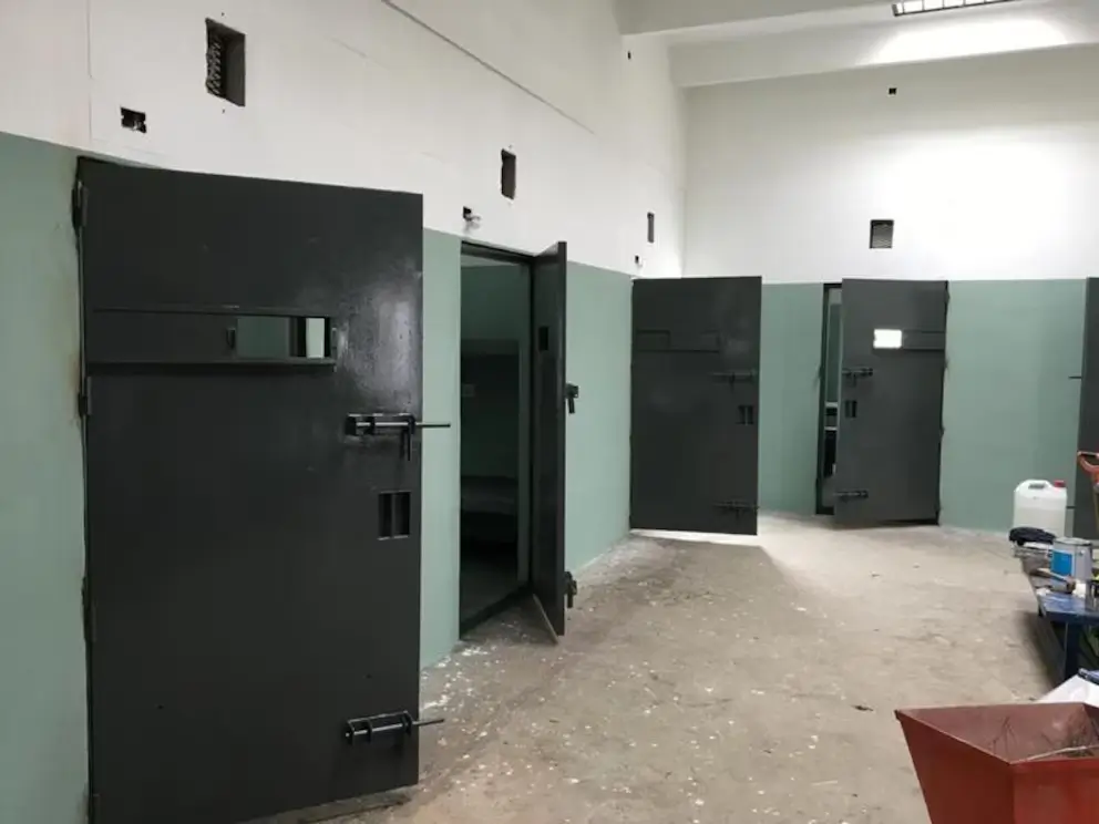 Adolescentes sicarios: la nueva amenaza que preocupa a Uruguay