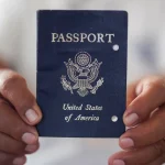 Golpe a los derechos trans: EE.UU. vuelve a los pasaportes con sexo biológico