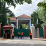 El frente de la residencia oficial tras la muerte en Quinta de Olivos.