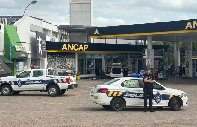 Estación de servicio, escena del crimen antes de que murió femicida de Treinta y Tres