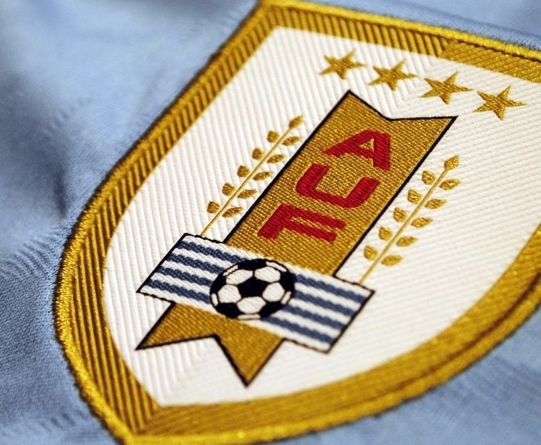 Fuerte debate por las cuatro estrellas que Luis Suárez no cuenta en la Celeste 4 Luis Suárez en Inter Miami reabre el debate sobre Luis Suárez cuatro estrellas