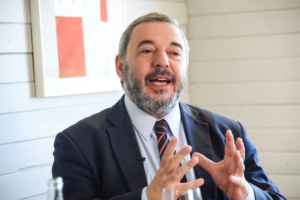 La gestión de Mario Bergara genera visiones contrapuestas en recientes informes estadísticos
