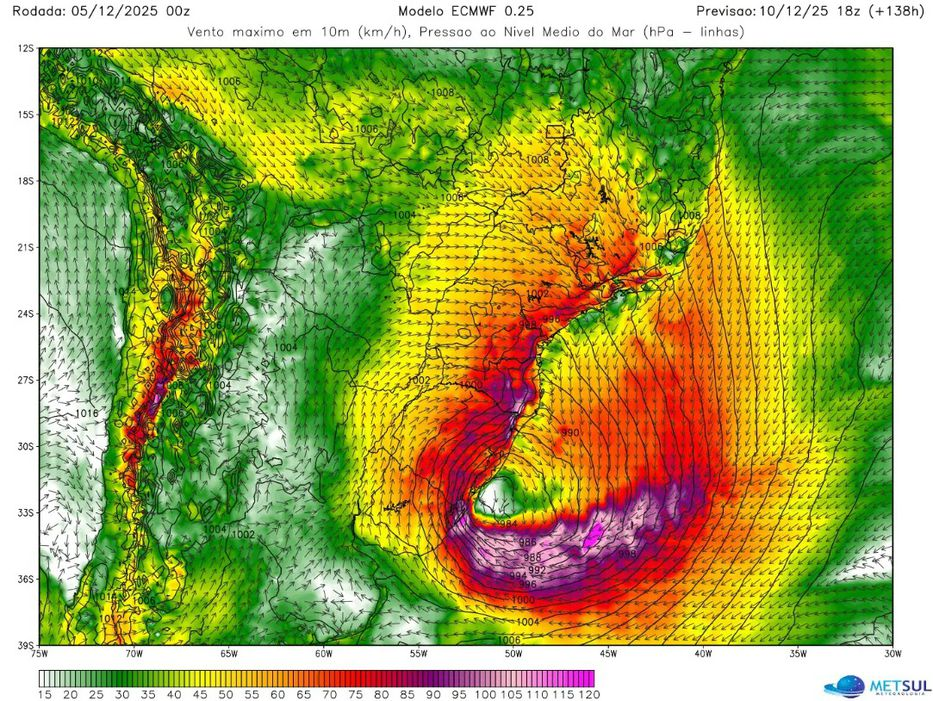 Imagen satelital mostrando el sistema atmosférico que Metsul anuncia ciclón peligroso en la región.