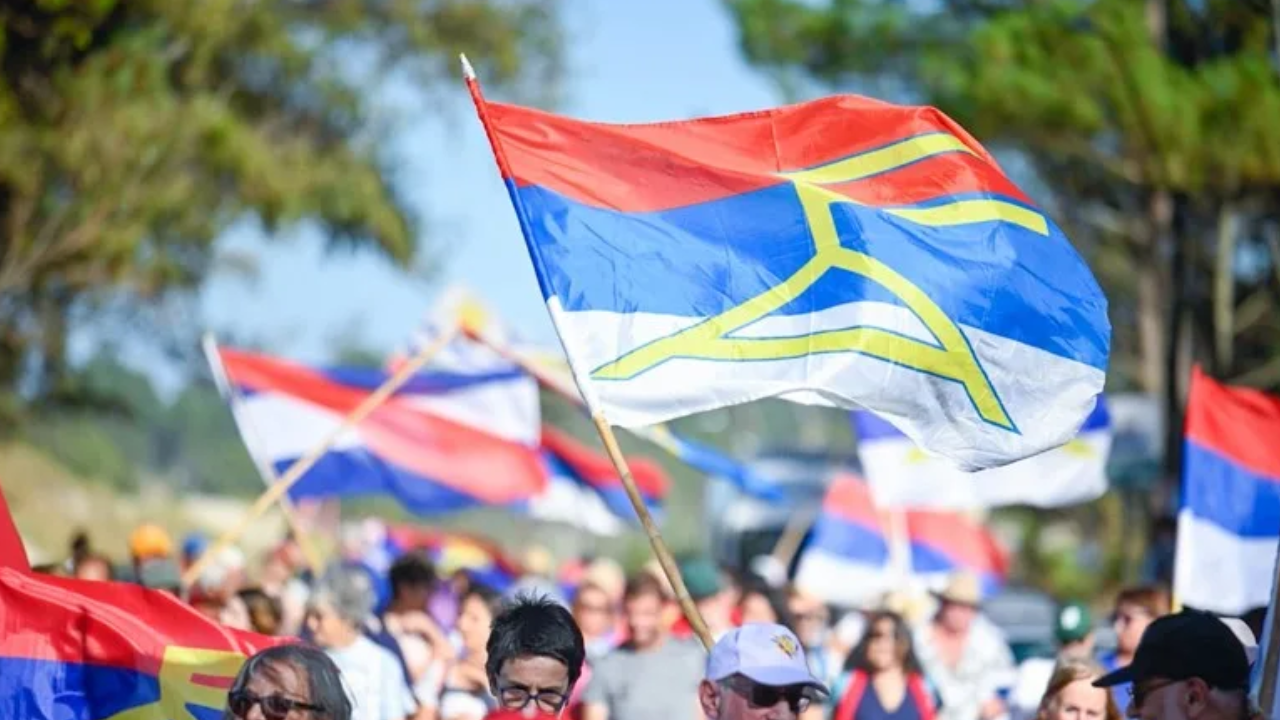 El Frente Amplio denuncia escalada militar EEUU en Venezuela y la Doctrina Monroe