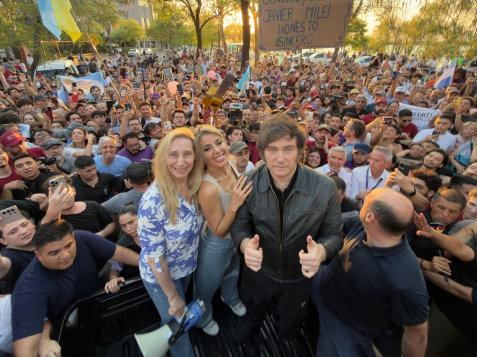 Apoyo popular y los logros de Javier Milei