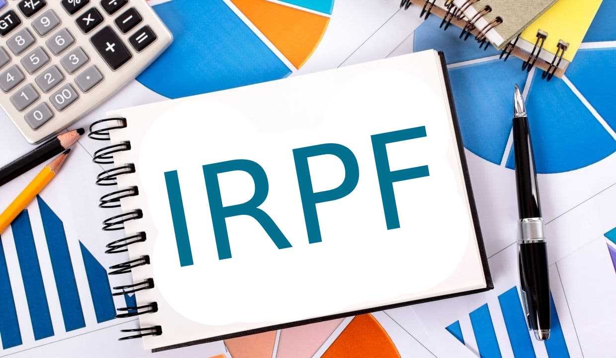 Análisis del ajuste del IRPF en Uruguay.