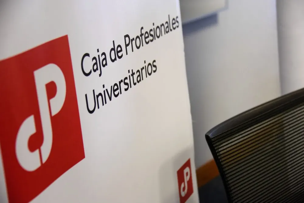 Crisis en el Directorio de la Caja de Profesionales. Crisis en el Directorio de la Caja de Profesionales.